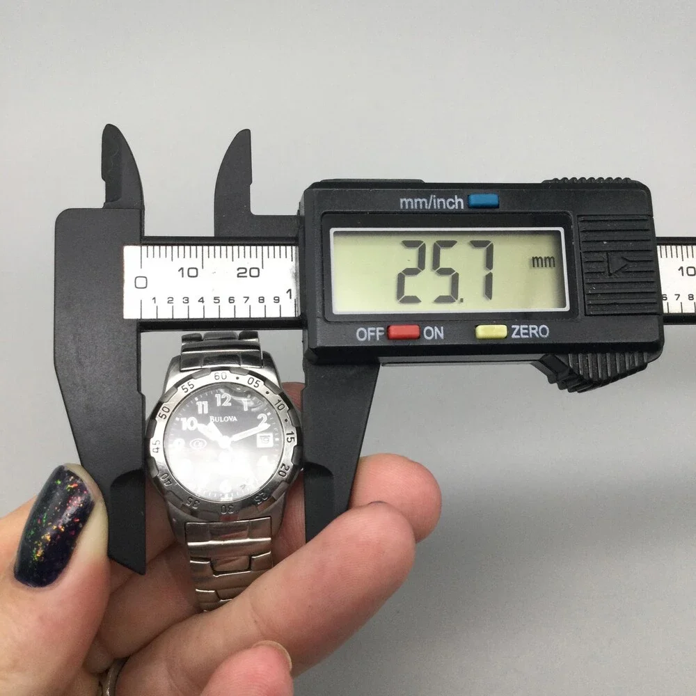 Bulova Millennia 100m Womens Watch 26mm CRACKED CRYSTAL Black New Battery 6
